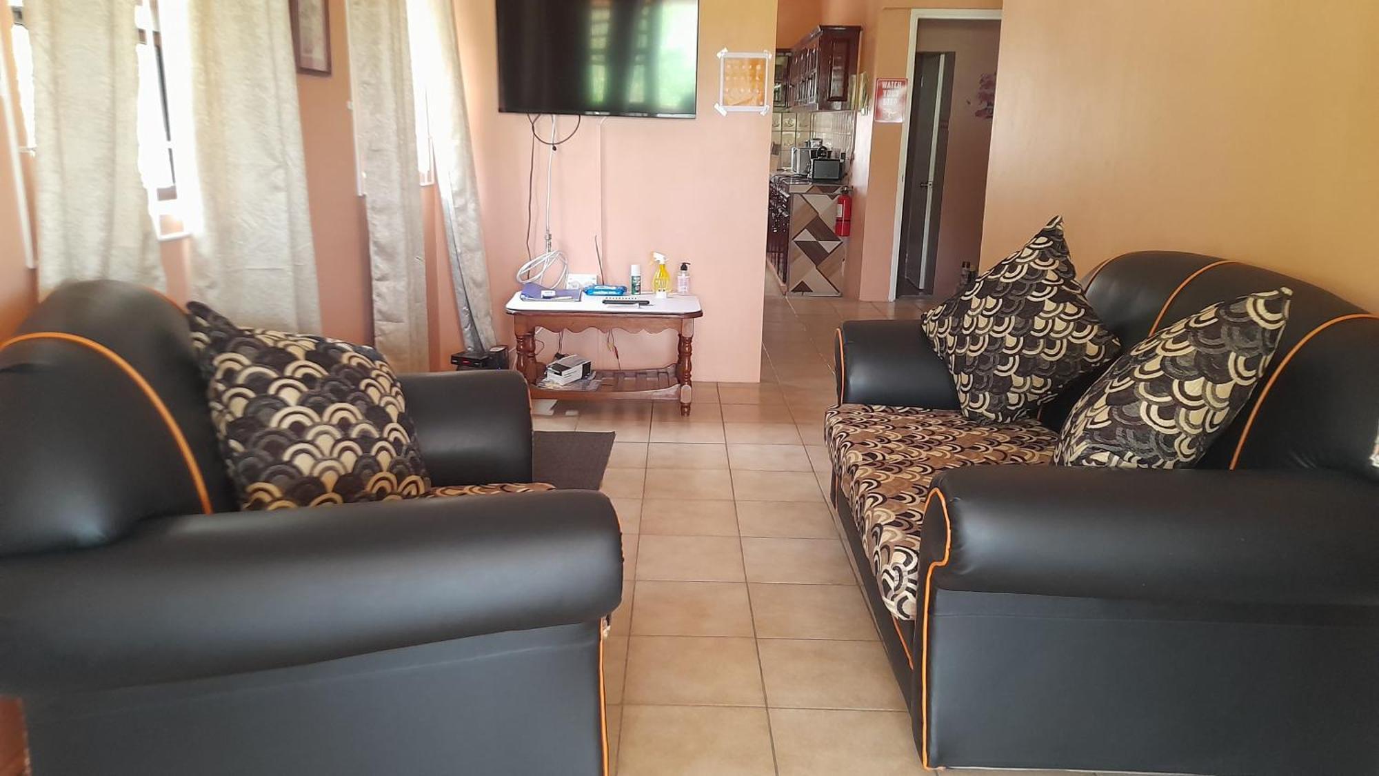 Angie'S Cove, Modern Get-Away Overlooking كاسترايْزْ المظهر الخارجي الصورة