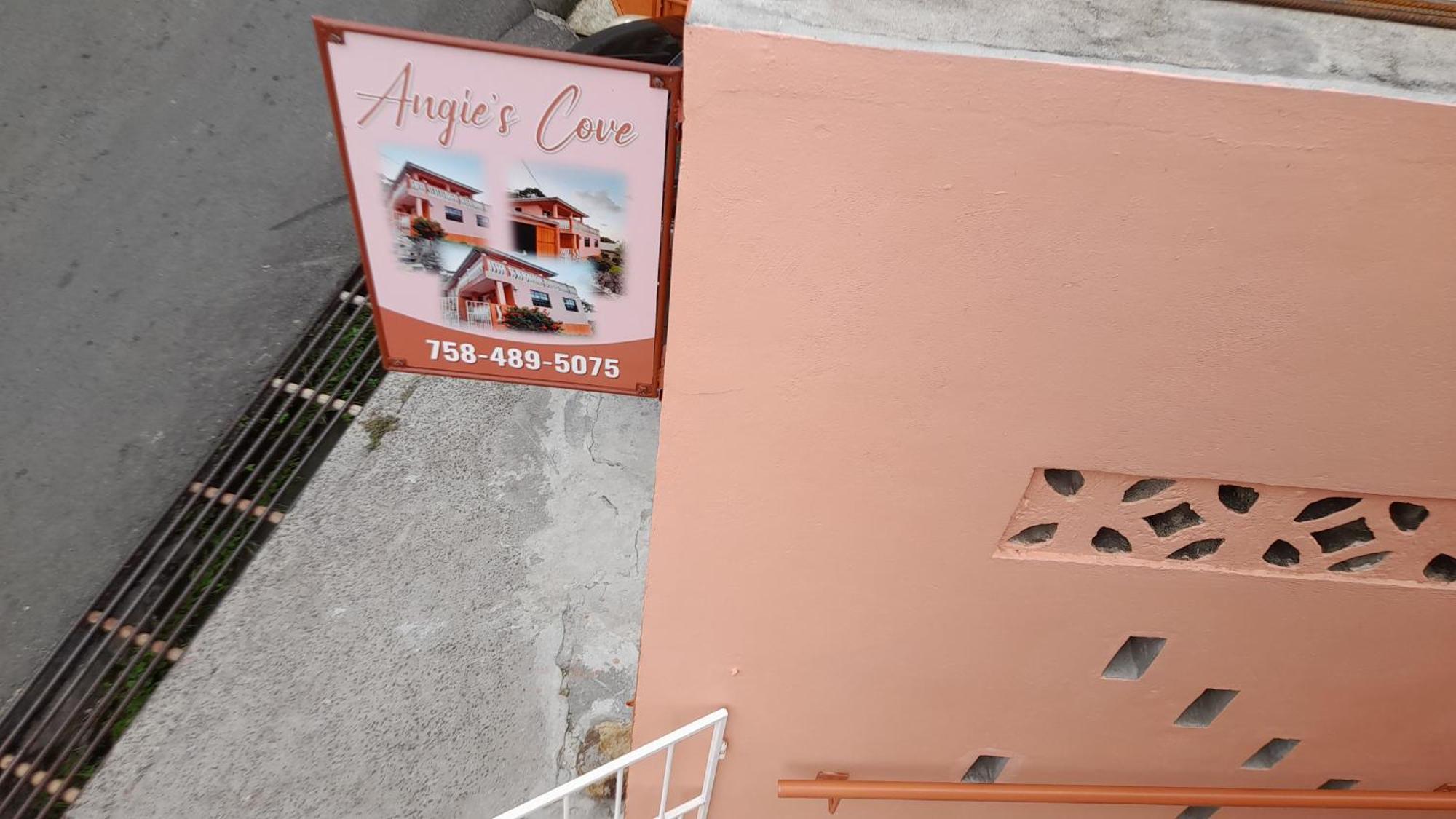 Angie'S Cove, Modern Get-Away Overlooking كاسترايْزْ المظهر الخارجي الصورة