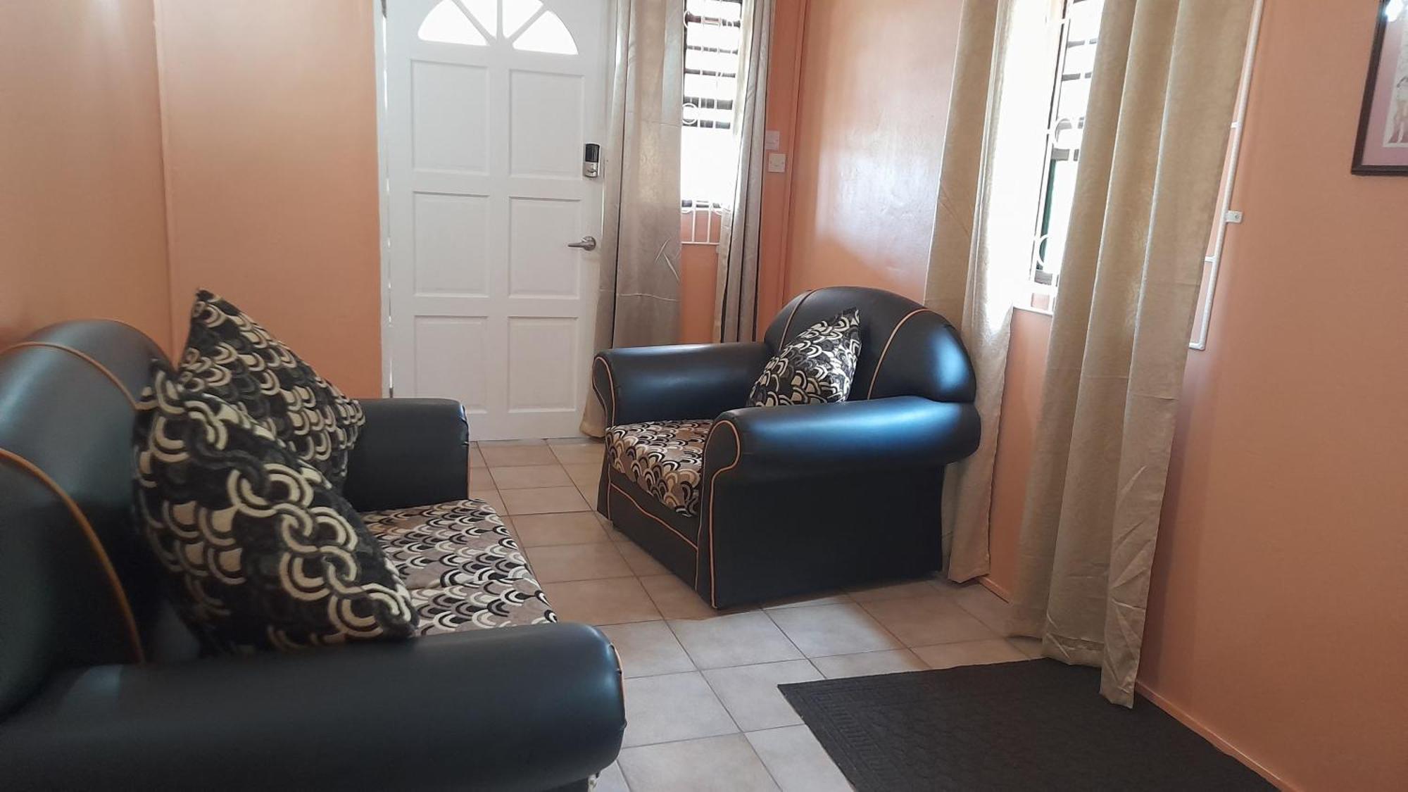 Angie'S Cove, Modern Get-Away Overlooking كاسترايْزْ المظهر الخارجي الصورة
