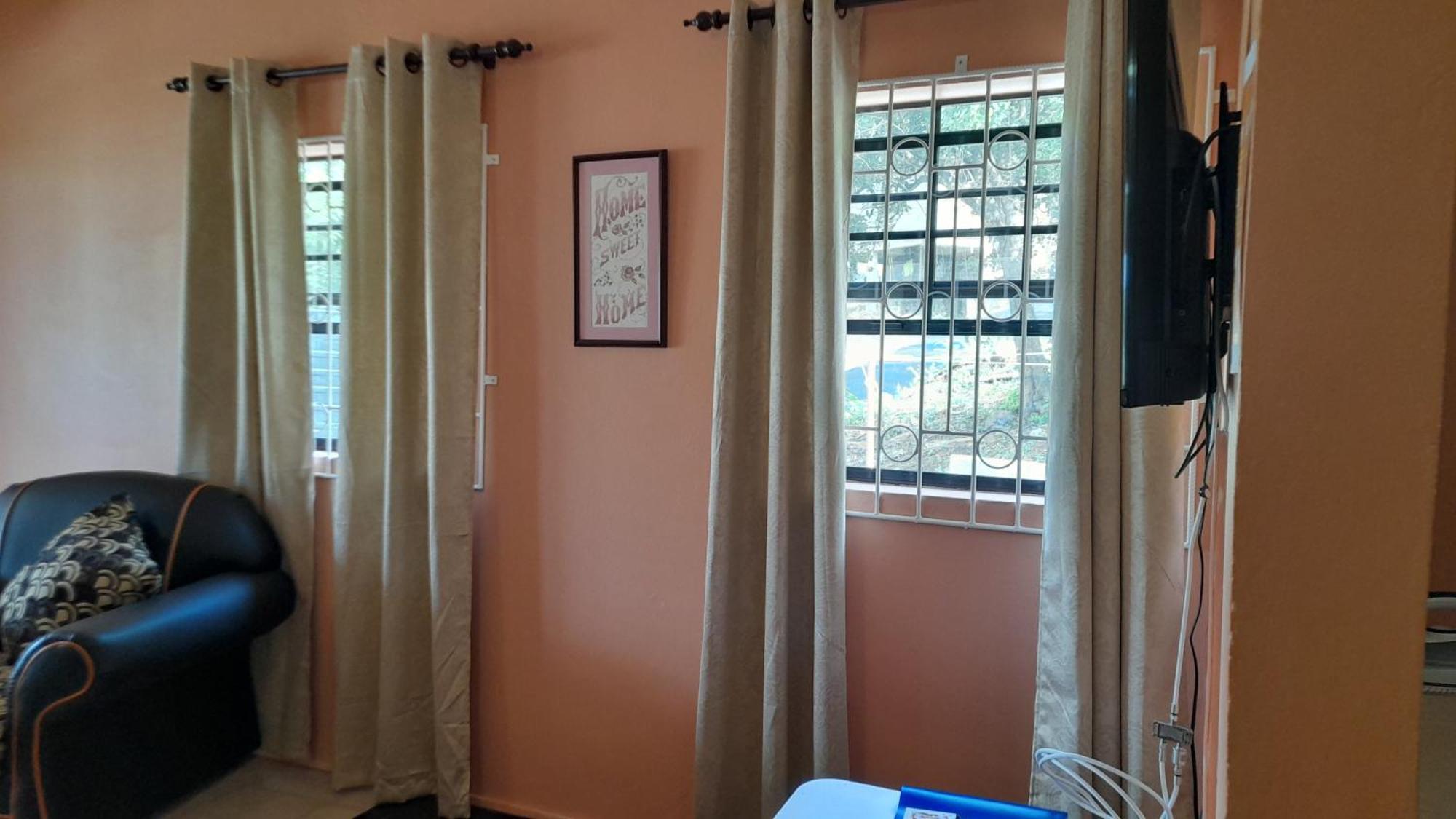 Angie'S Cove, Modern Get-Away Overlooking كاسترايْزْ المظهر الخارجي الصورة
